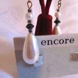 ENCORE PEARL BEADED EARRINGS – NWT